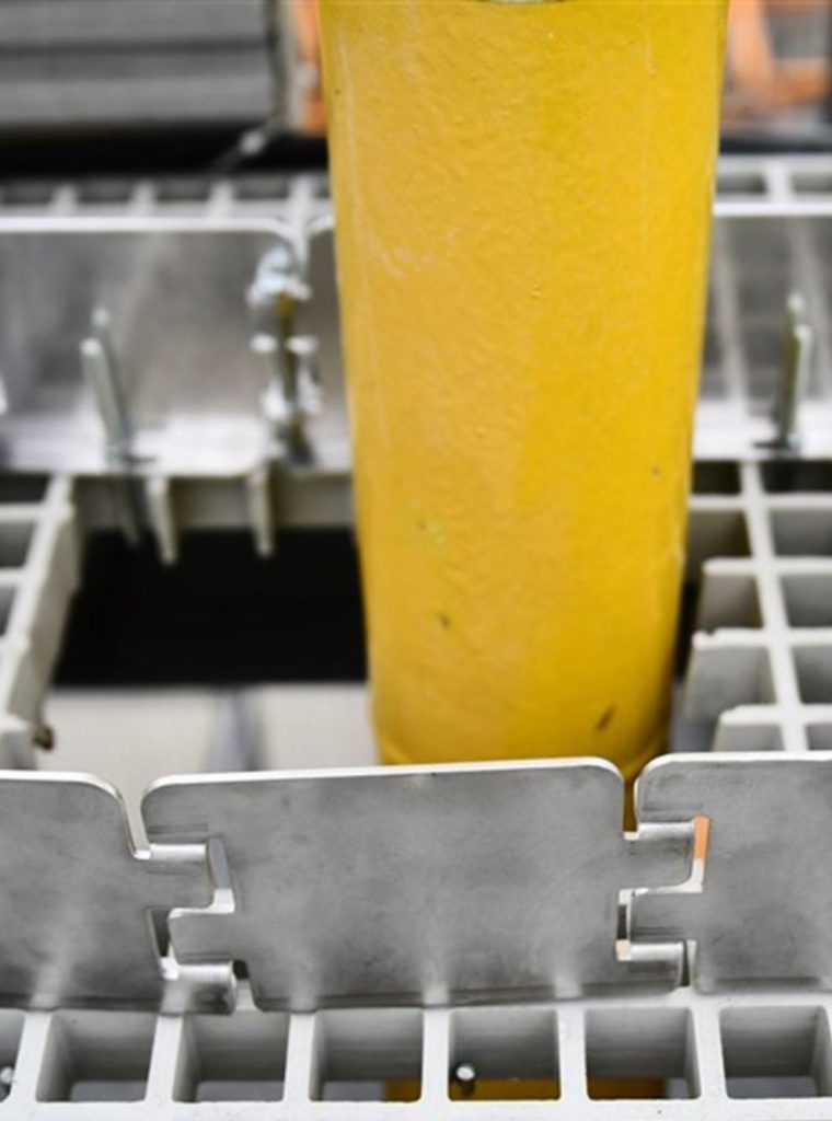 adjustablekickplate89